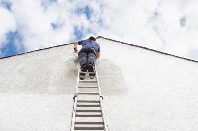 Peinture extérieure à la Chapelle-Bouëxic — façades et ravalement